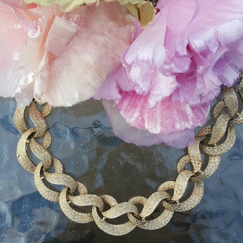 1940's Vintage fancy gold link choker necklace